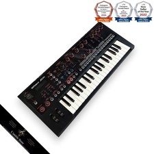 Synthétiseur hybride