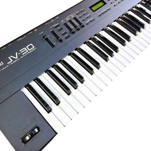 Clavier synthétiseur roland - synthétiseur,